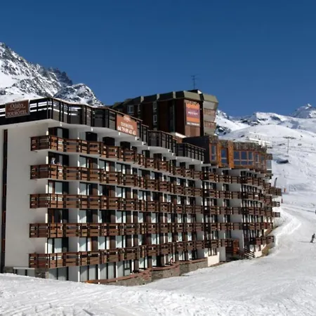 S2aval Tourotel Saturday Resort *